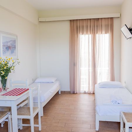 Almyra Apartments & Suites สฟากากิ ภายนอก รูปภาพ
