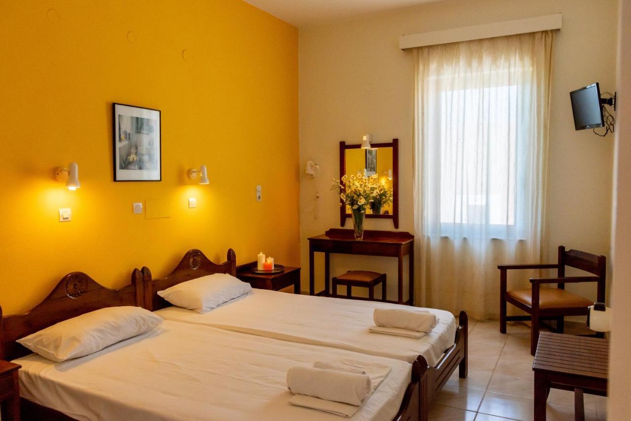 Almyra Apartments & Suites สฟากากิ ภายนอก รูปภาพ