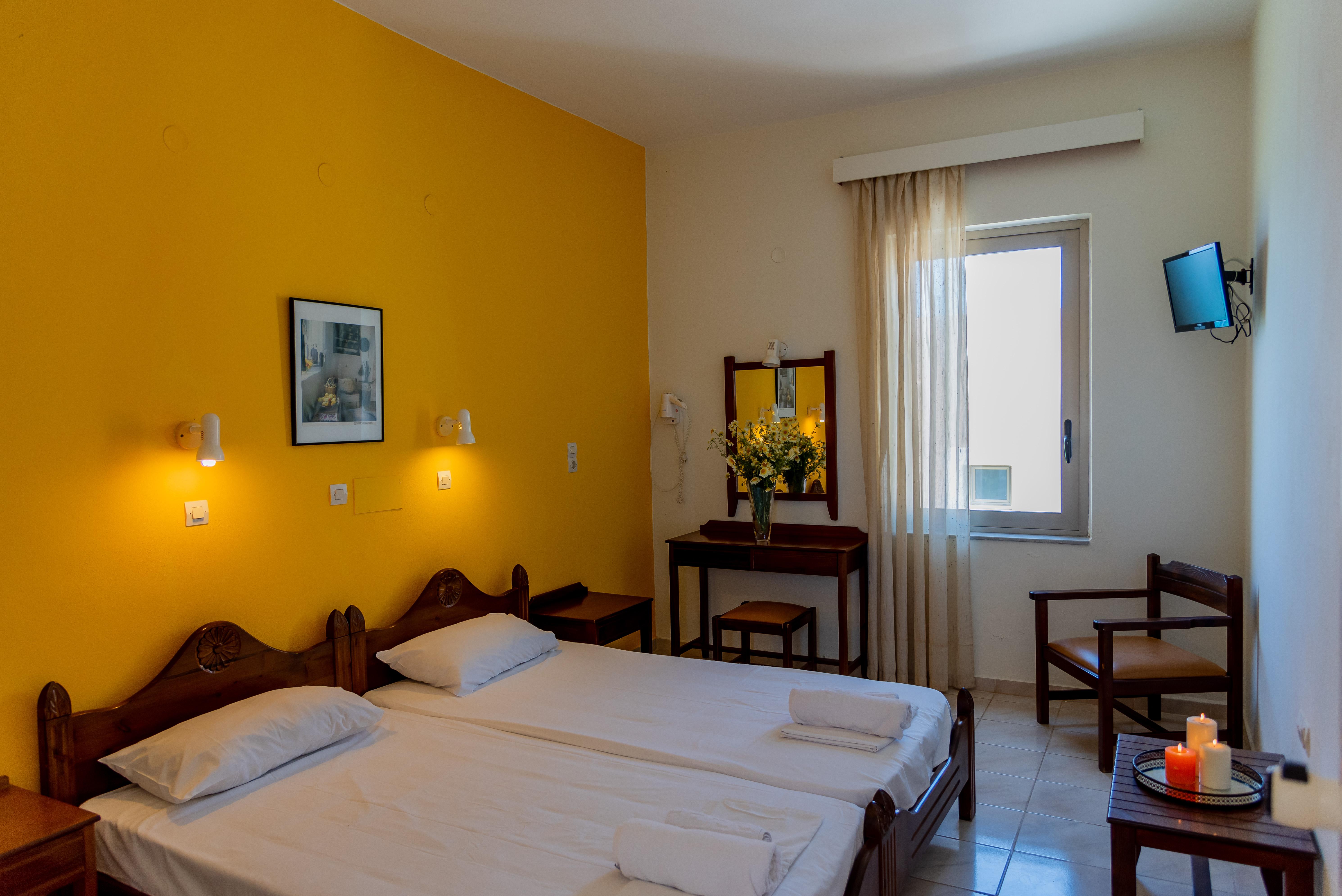 Almyra Apartments & Suites สฟากากิ ภายนอก รูปภาพ