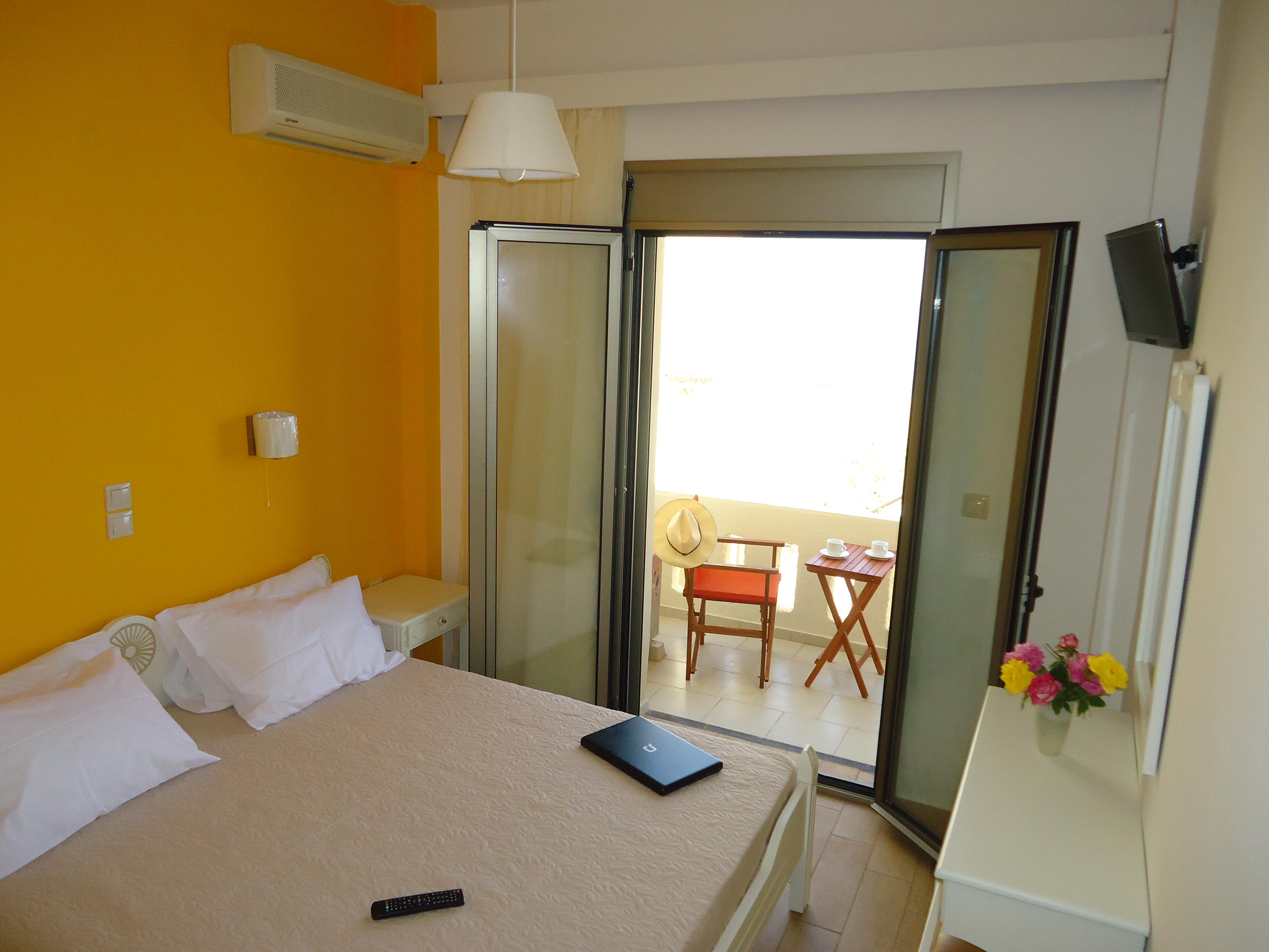 Almyra Apartments & Suites สฟากากิ ภายนอก รูปภาพ